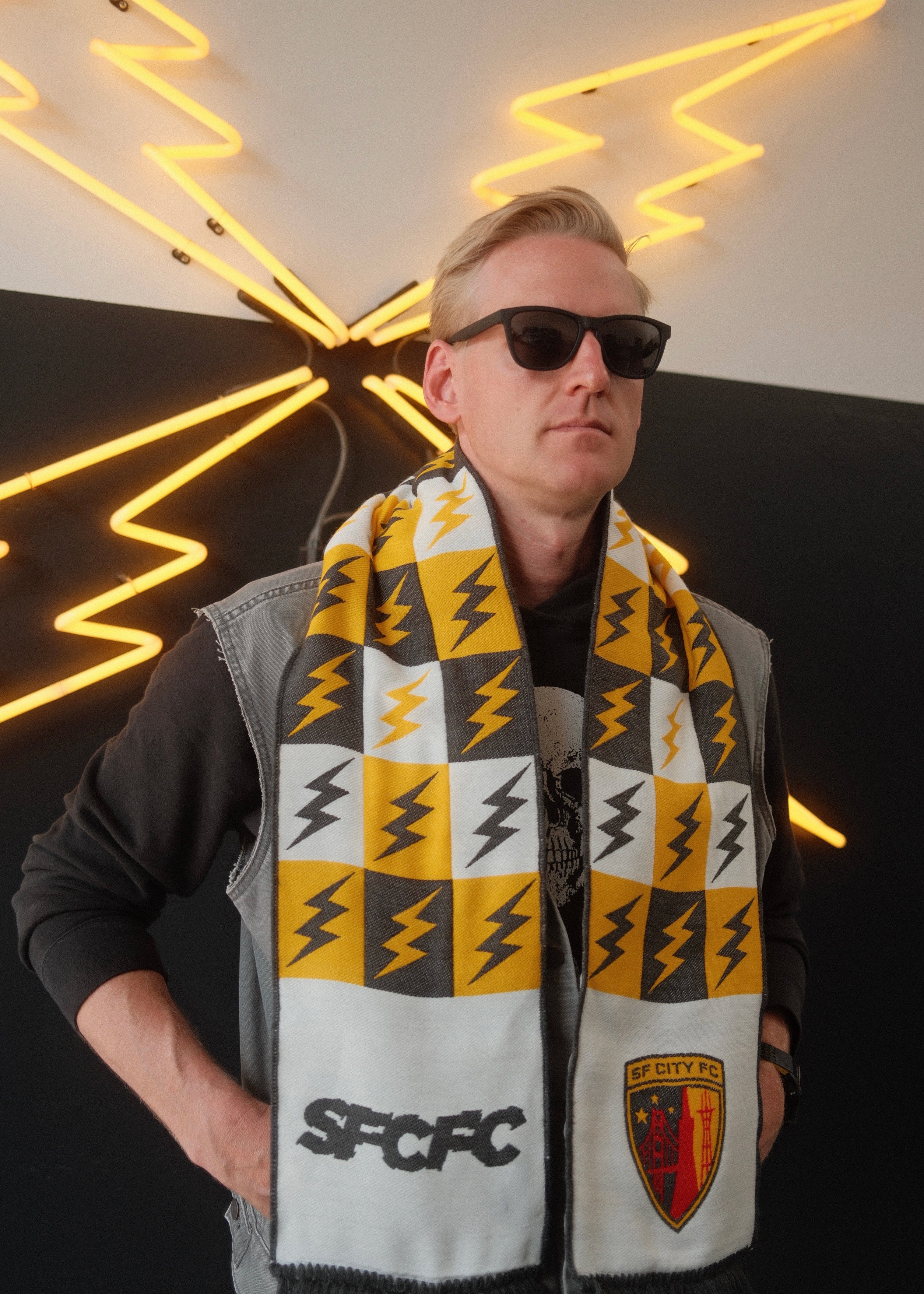 Electric HD Woven Scarf